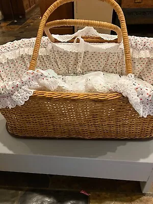 Vintage  Wicker  Bassinet. FREE  Mattress Sheets And Trim . Australian Made. • $70