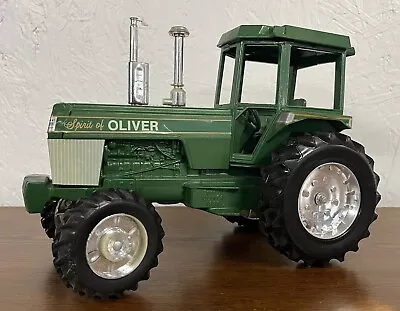 Signed ERTL Scale Models Vintage Spirit Of Oliver 1988 MFWD Tractor 1:16 Scale • $50