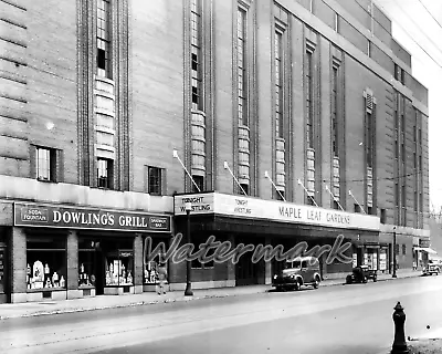 NHL 1948 Toronto Maple Leafs Maple Leaf Gardens Black & White 8 X 10 Photo Pic • $5.99