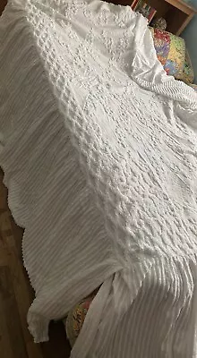 White Chenille Cotton Bedspread Twin • $15