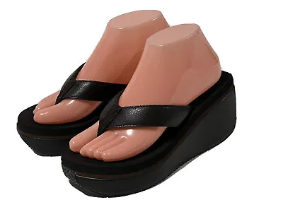 Volatile Brown Leather Wedge Platform Flip Flop Sandals Sz 7 Thongs Mint • $22.95