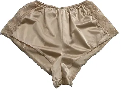 Vintage Maidenform Chantilly Lace Panties Silky Antron Nylon Sz 5 Small • $19.99