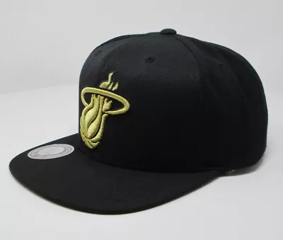 Miami Heat Snapback Hat Gold Thread Logo NBA Basketball Cap Black Mitchell Ness • $19.99