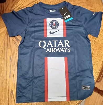 Lionel Messi Paris Qatar Airways Nike Jersey Kids Size 24 With Shorts  • $39.99