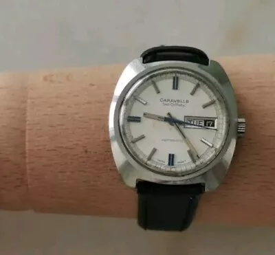 Vintage 1970s CARAVELLE By BULOVA Set-o-matic Automatic Gentlemans Watch  • $87.14