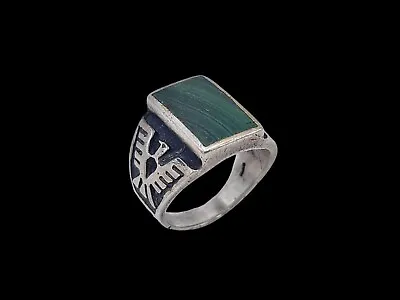 Men’s Vintage Navajo Sterling Silver Thunderbird Malachite Ring Size 9 • $99.95