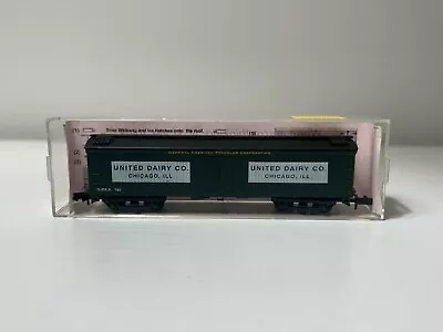 N Scale Roundhouse United Dairy Company 50’ Reefer #787 • $9.99