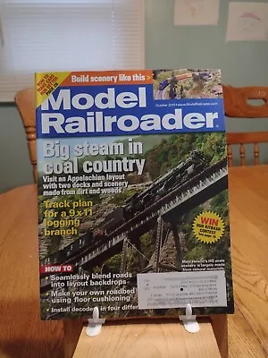 Model Railroader Magazine: October  2010 (RRR4).  • $1.75