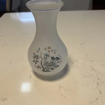 Vintage RARE VIKING USA Handmade 6” Clear Satin Frost Vase W/ Label + 7 Petal • $45