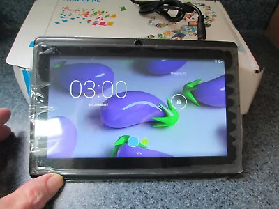 NEW Tablet PC Kin7 Tablet 8 GB Black WIFI With Instructions 7 Inch Android • $23.99