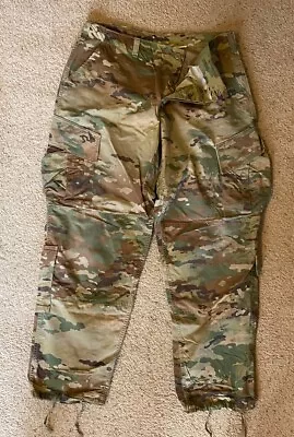 Military Pants Large Regular Multicam  • $15
