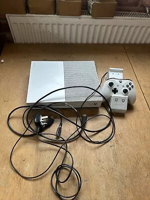 Xbox One S 1TB Console - White • £75