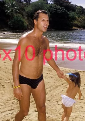 DYNASTY #10366MICHAEL NADERBARECHESTEDSHIRTLESSthe Colbys8X10 PHOTO • $11.50