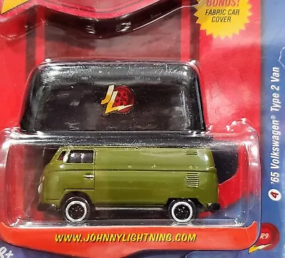 Johnny Lightning 65 1965 VW Volkswagen Type 2 Van +Fabric Car Cover 1/2500 Grn • $11.99