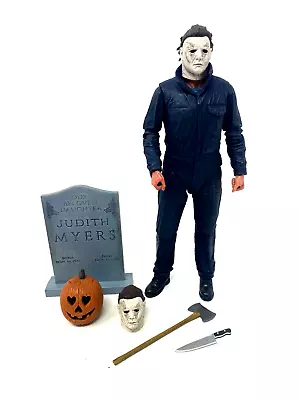 NECA NECA Horror Halloween Michael Meyers Action Figure (O) • $18.99