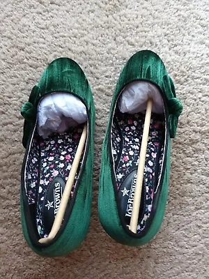 Stunning Joe Browns Green Velvet Bow Shoes Rare Sz 9 Exwide (19) • £39.95