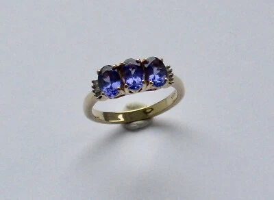 £380 • Buy Iliana 18ct Gold AAA Tanzanite & Diamond Accent Trilogy Yellow Gold Ring Size L
