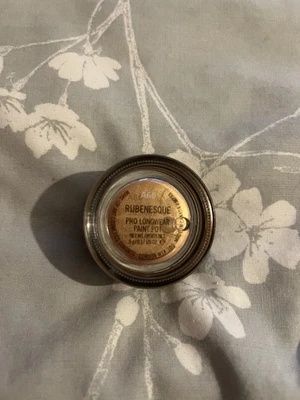 £10 • Buy MAC Pro Longwear Paint Pot In Rubenesque 