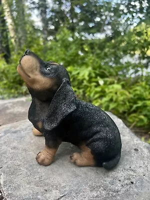 Dachshund Dog Howling Figurine Resin Statue Lawn Yard Garden Ornament Puppy 6.5 • $40