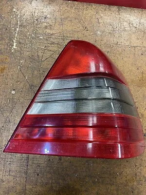 94-00 Mercedes Benz W202 C Class C220 C230 C280 Tail Light Lamp Right Side • $100