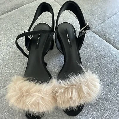 Zara Basic Faux Fur Sandals/Faux Leather - Size EUR 36 / US 6 • $180