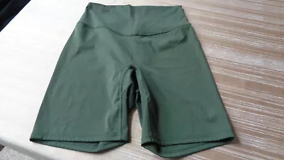 Gymshark -WOMAN'S - Green Seamless Shorts Size Medium - 7 Inch Inseam    NWOT • $17