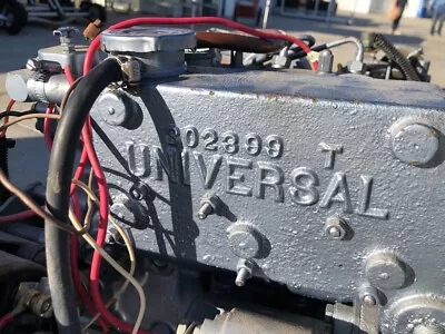 Universal M25  Marine Diesel Engine  21 HP With Transmission RTO • $3950