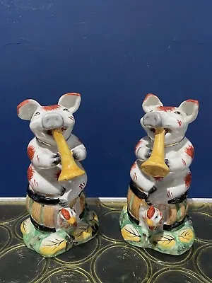 Staffordshire Majolica Pair Of Musical Pigs Playing Trumpets On A Barrel Chicken • $49.73