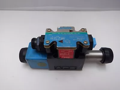 Vickers DG4V-3S-2C-M-FPA5WL-B5-60 Hydraulic Solenoid Valve  • $399.99