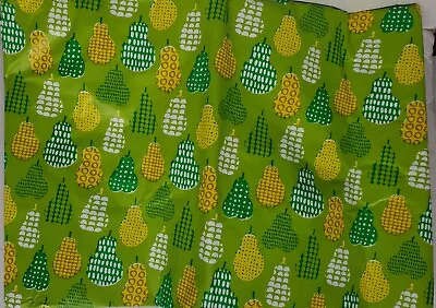 Vinyl Tablecloth W/soft Flannel Back 60  Round (4-6 People) PEARS ON GREEN SL • $14.99