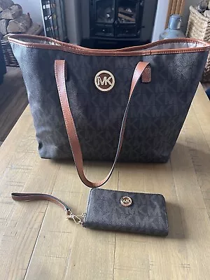 Michael Kors Large Tan/Brown Tote Bag & Purse - VGC - Genuine • £44.99