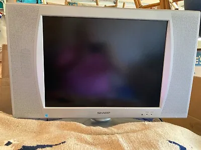 $80 • Buy Classic SHARP AQUOS LC-20SH4U 20 Inch LCD TV W Built In Speakers And Remote