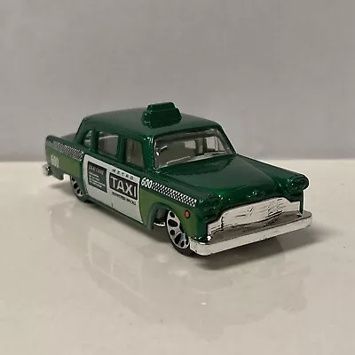 1960-1982 Checker Marathon Taxi Collectible 1/64 Scale Diecast Diorama Model • $10.99