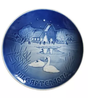 Vintage Copenhagen Porcelain B&G Bing Grondahl Christmas Collector's Plate 1974 • $19.90