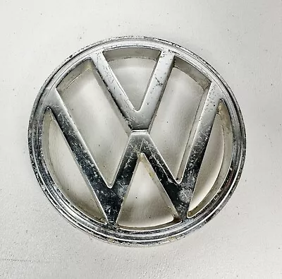 1963 73 Volkswagen Bug / Super Beetle Hood Emblem Oem 113853601b Vw • $26.21