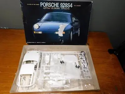 Porsche 928S4 Fujimi 1/24 Japan V8 DOHC 32 Valve Model NEW IN BOX 1988 030388 • $49.99