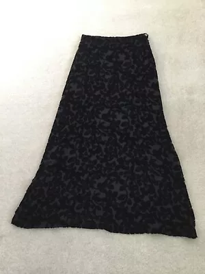 Womens Laura Ashley Velvet Skirt Size 10 • £15