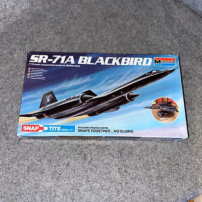 Vintage Monogram Snap Tite SR-71A Blackbird 1/110 Scale Model Kit #1109 • $19.99