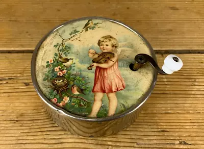 Early 20thC French Manivelle Child's Music Box • £98