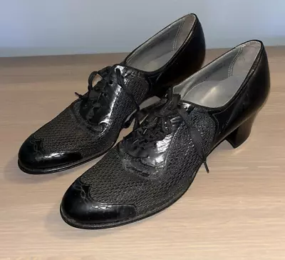 1940's Black Leather & Mesh Lace Up Dr. Hiss Wingtip Womens Oxford Shoes 8 AAA • $119.88