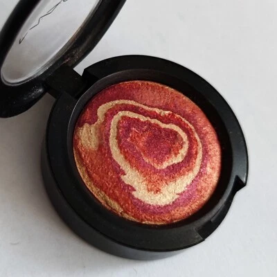 £12.99 • Buy Authentic MAC Mineralize Eyeshadow MAGNETIC ATTRACTION - Pink, Copper, Gold