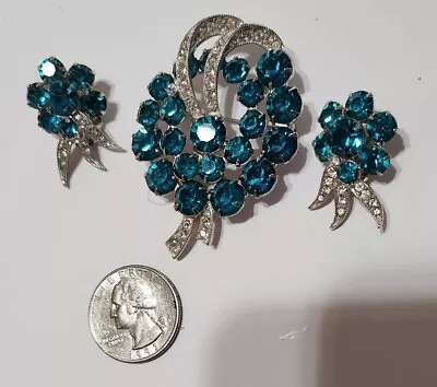 Vintage Eisenberg Ice Brooch Earrings Set Sparkling Blue & Clear Rhinestones • $75