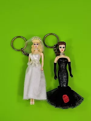 $11.95 • Buy Vintage 1995-1997 BARBIE - Set Of 2 Plastic Keychains 4  Nice!