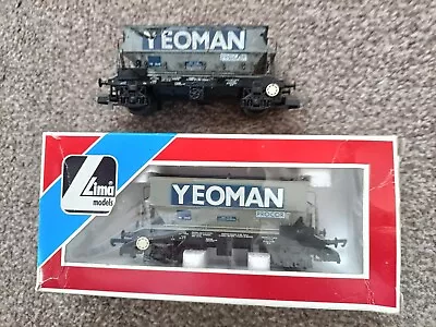 LIMA - 2 X 305635 Yeoman 00 Hoppers One Boxed • £5.50