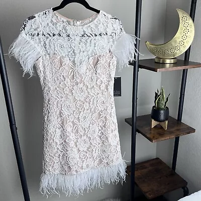 NWT Aidan Mattox Short Sleeve Lace Dress Ivory Feather Floral Detail Size 0 • $75