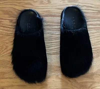 Marni Fussbett Fur Slide • $200