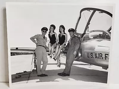 VTG Photo USAF Cessna T-37 Tweet Bakersfield Air Show 1958 Pilots Pin Up Girls • $58.74