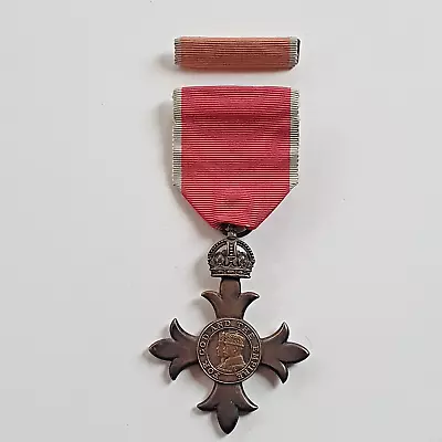 WW2 MBE Order Of The British Empire Member Medal Original • £193.03