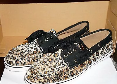 ARIZONA JEAN CO.Women's  SKIPPY Lace-Up Leopard Sequin Tennis Flat Shoe 7.5M NIB • $19.91