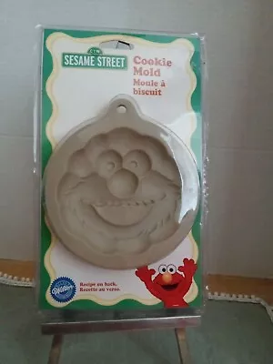 Vintage Wilton Sesame Street Cookie Mold Elmo NEW 1998 With Recipe • $13